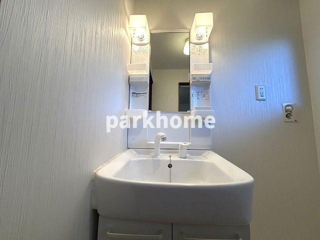 北添マンションの独立洗面台|独立洗面台です