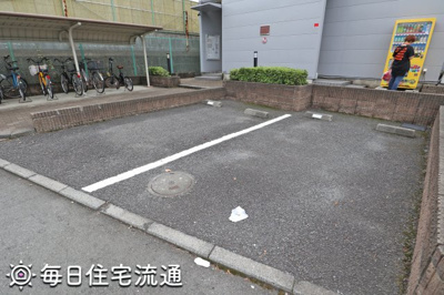 【駐車場】 | 狭山ヶ丘