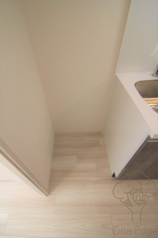 プレサンスOSAKA西中島リエゾンのキッチン