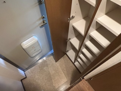 【玄関】 | ヴィラクオーレ