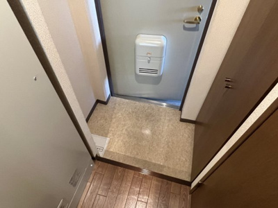 【玄関】 | ヴィラクオーレ