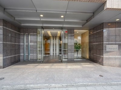 【エントランス】スペーシア三軒茶屋弐番館