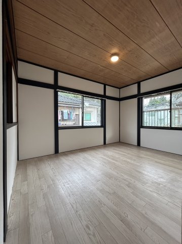 広島市安佐南区相田６丁目の一戸建ての居間・リビング