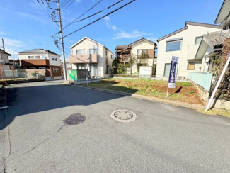 【前面道路含む現地写真】 | 鶴ヶ島市脚折　建築条件なし売地　東武東上線『坂戸駅』バス6分　【第一小学区】