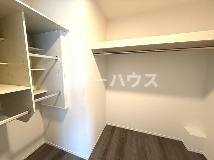 船橋市三山６丁目のアパートの収納|ウォークインクローゼット