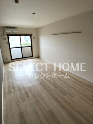 【居間・リビング】 | ロイヤルサルビア | 使いやすい居間です