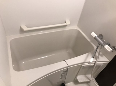 【浴室】 | Ｋａｎａｇｕｓｕｋｕ