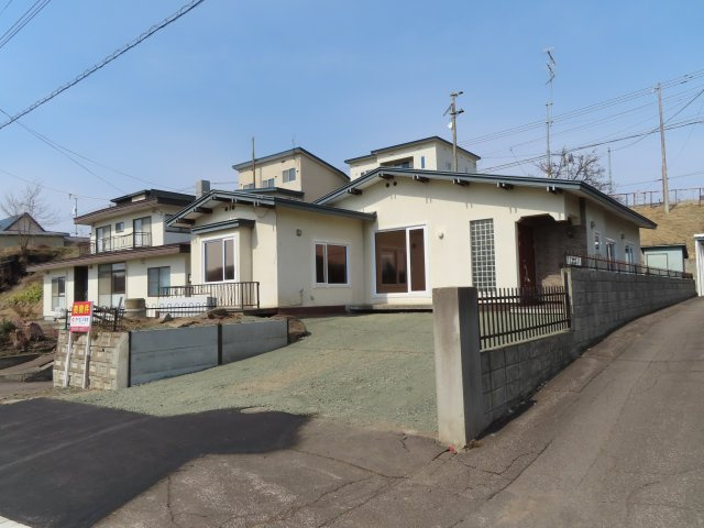 網走郡津別町字豊永２５番地１　地下１階付平屋建中古売家の外観|価格には消費税、リフォーム費用を含みます。弊社が売主なので仲介手数料は掛かりません。随時、内見が可能です。