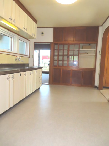 【キッチン】 | 網走郡津別町字豊永２５番地１　地下１階付平屋建　中古売家