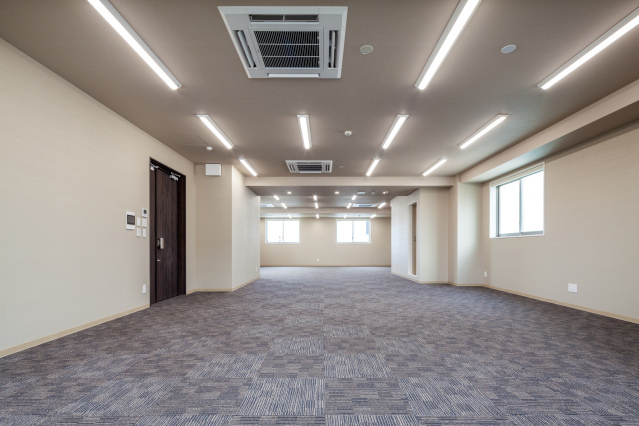 WAKO駅前通りビルの内装