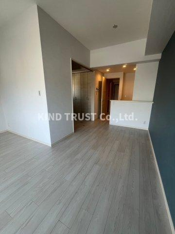 Alivis北梅田の居間・リビング|おしゃれな居間です