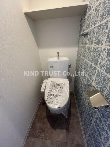 Alivis北梅田のトイレ|シンプルで使いやすいトイレです