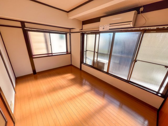 南小岩オキハイムの内装