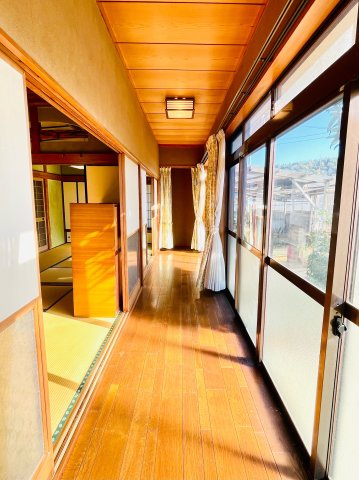 あきる野市雨間　平屋中古戸建のその他共用部分|縁側