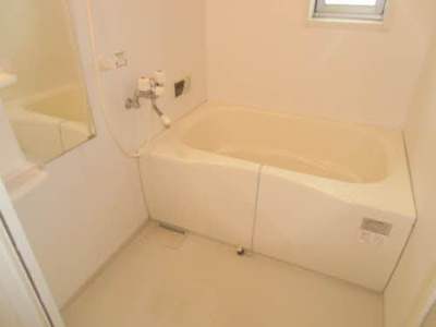 【浴室】 | メゾンカリン | お風呂で日々の疲れを落としましょう