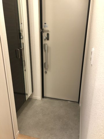 KAYA江戸橋の玄関