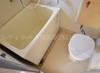 ピープルハウスのトイレ