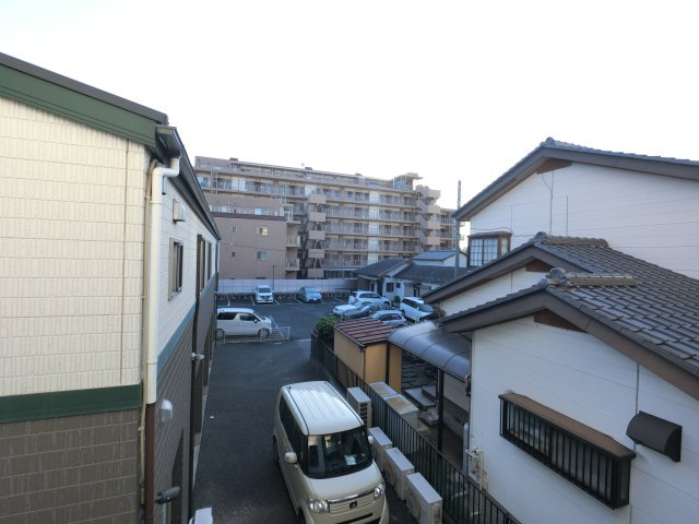 ＬＥＯ六拾弐番館 の展望