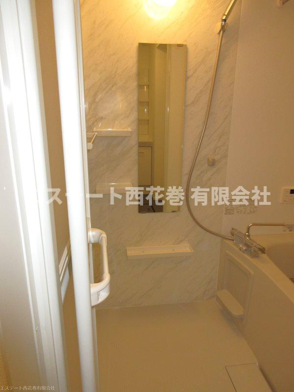 Fiore桜町（フィオーレ）Ｃの浴室