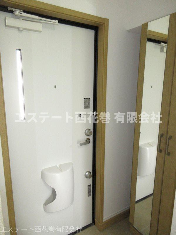 Fiore桜町（フィオーレ）Ｃの玄関