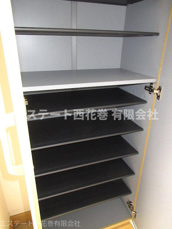 Fiore桜町（フィオーレ）Ｃの収納|シューズボックス