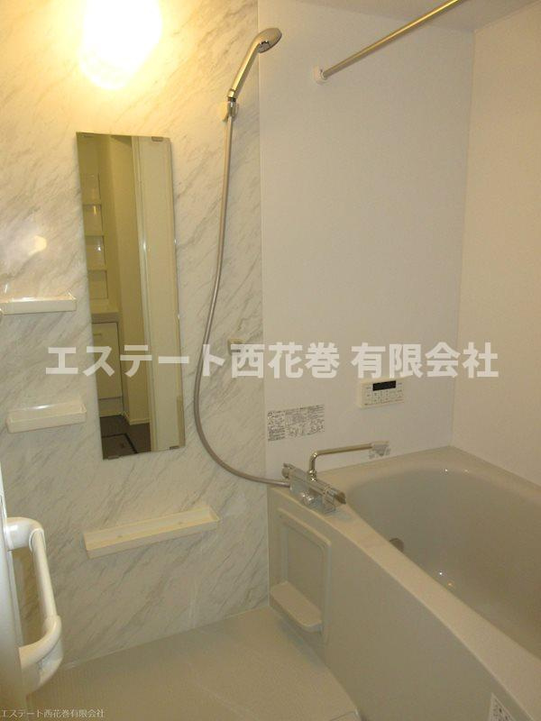 Fiore桜町（フィオーレ）Ｃの浴室|追焚風呂