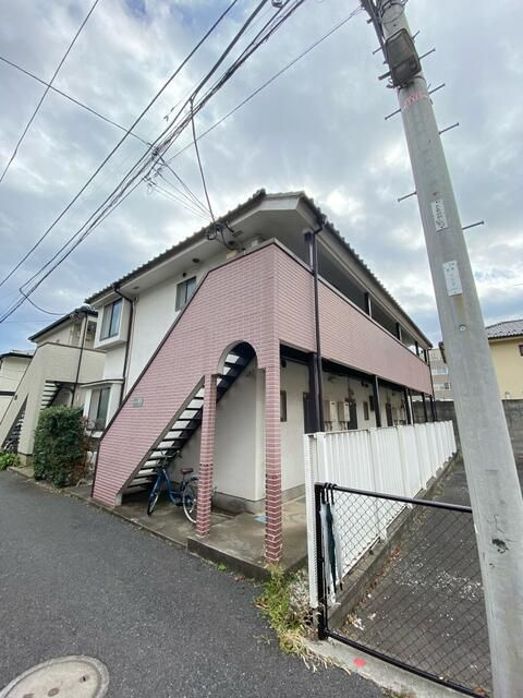 ハイツクレッセントの外観