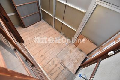 宮町3丁目貸家のバルコニー