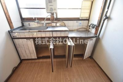 宮町3丁目貸家の収納