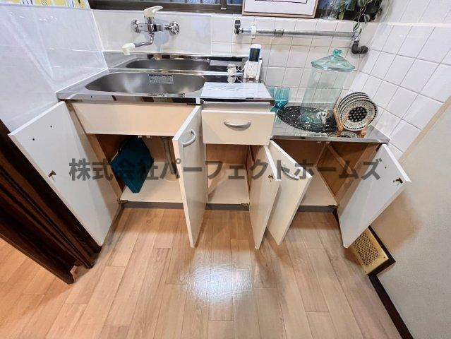 高野道1丁目戸建　賃貸のキッチン|きれいなキッチンです