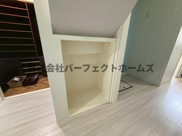高野道1丁目戸建　賃貸の収納|たっぷりとした収納スペースです