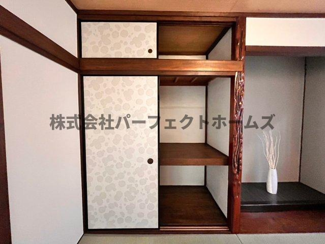 高野道1丁目戸建　賃貸の収納|大きなものも収納できそうです