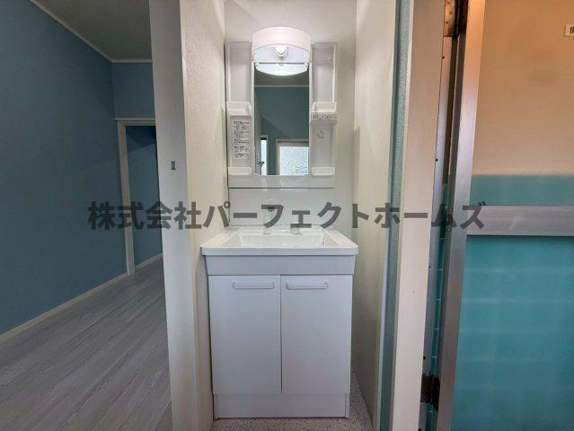 高野道1丁目戸建　賃貸の独立洗面台|独立洗面台です