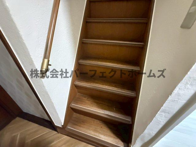 高野道1丁目戸建　賃貸の内装|内装は落ち着いています