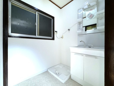 【洗面所】 | 小山元町貸家