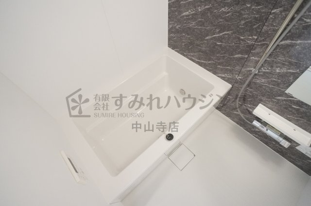 アンソレイユ宝塚の浴室