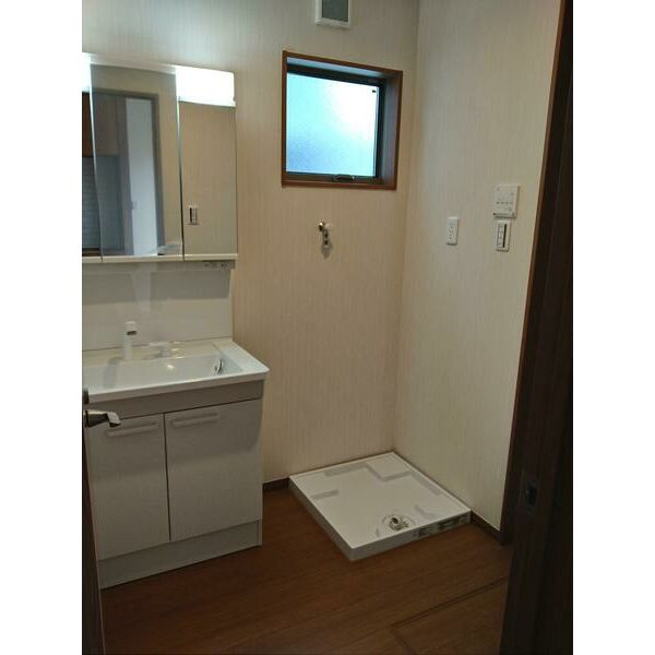 瑞穂区御莨町貸家Ｂ棟の洗面所