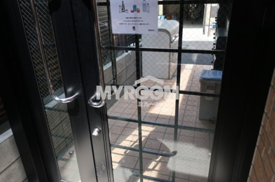 【エントランス】 | アーバンプレイス中野坂上N | 出入り口