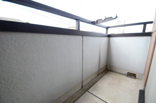 大阪市住吉区南住吉１丁目の賃貸マンションのバルコニー|広々としたバルコニーです