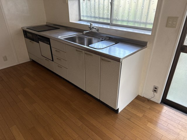 御立西５丁目貸家のキッチン