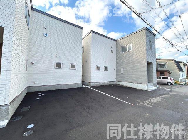 【新築戸建】札幌市清田区平岡3条2丁目2棟の駐車場