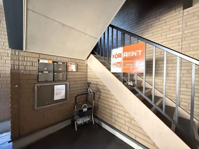 フォブール岡村のエントランス