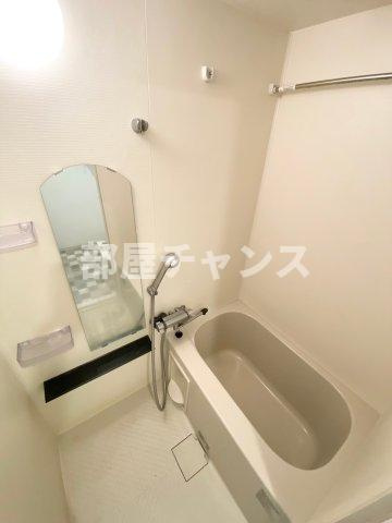 ファステート鶴舞駅前リヴェールの浴室