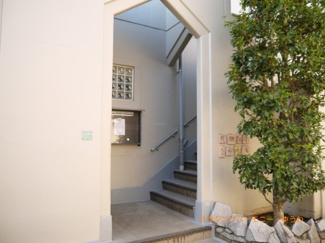 【エントランス】