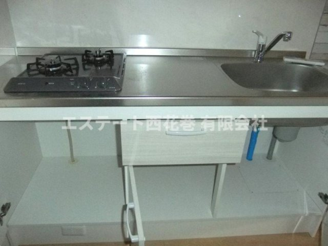 gran hills suwaのキッチン|収納、コンロ付