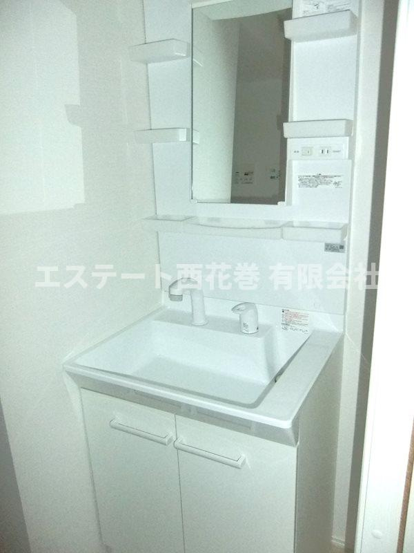 gran hills suwaの独立洗面台|シャワー付洗面化粧台