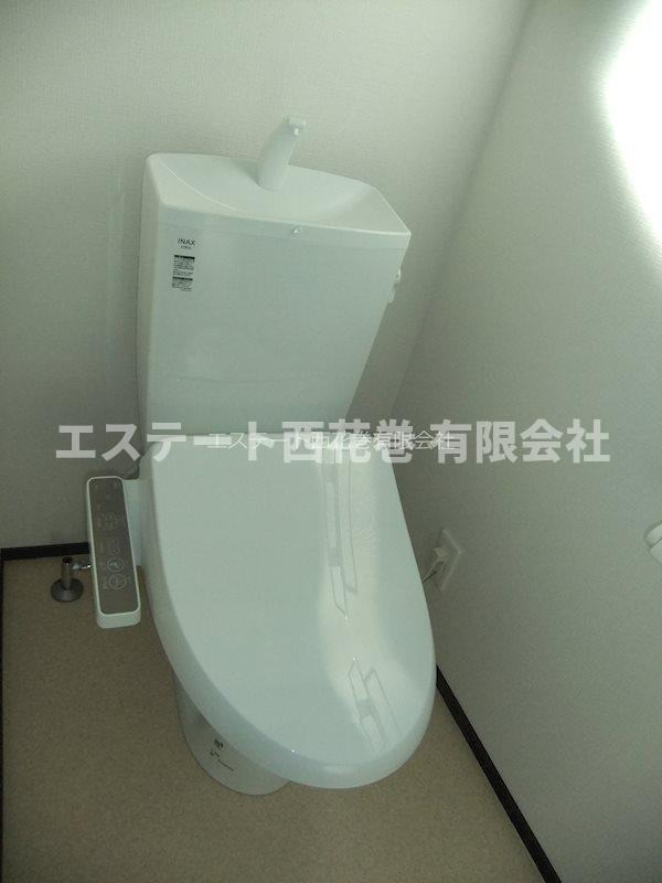 first花巻の独立洗面台|洗浄機能付き暖房便座