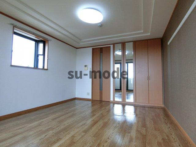 ラディアントの寝室