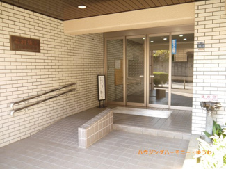 【エントランス】
