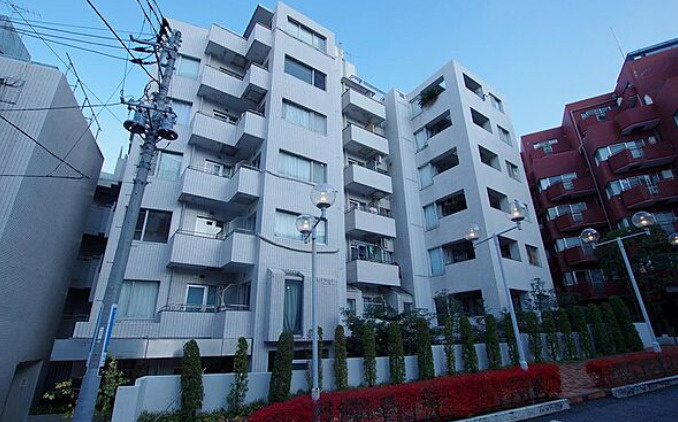 港区赤坂６丁目の事務所